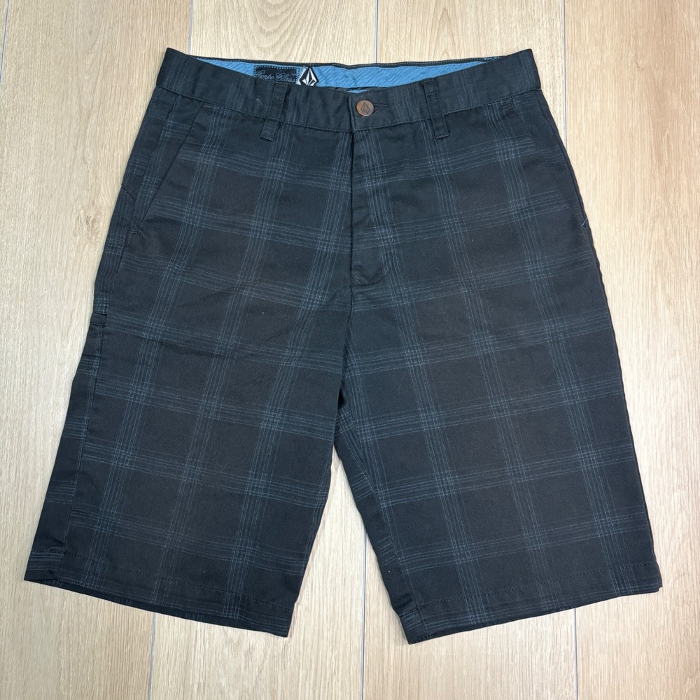 Volcom Corpo Class Mens Plaid Chino Shorts Black Grey Size 29 Walkshorts